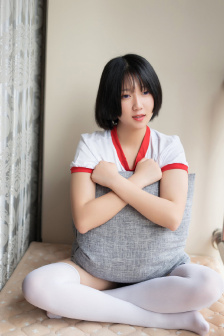 破外女13一14在线观看